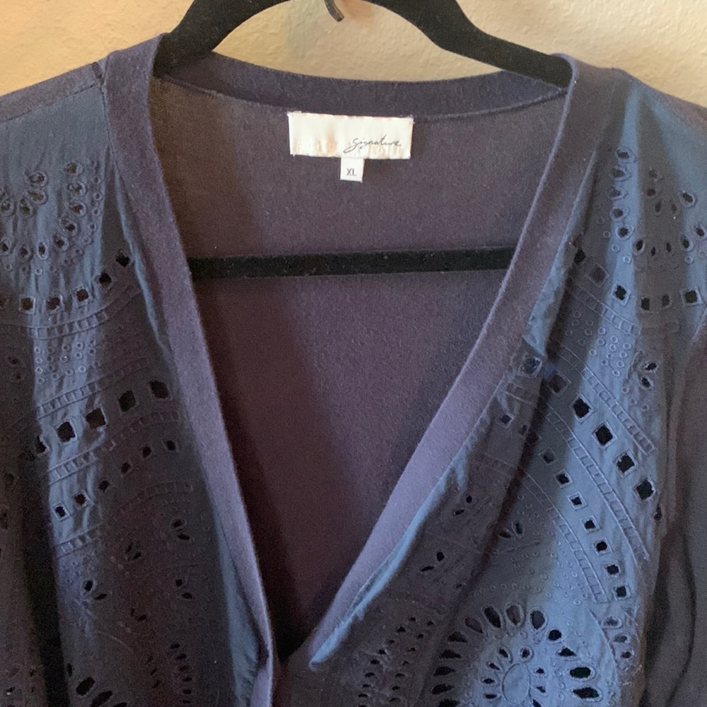 Sportscraft Signaturw - Australian designer brand XL eyelet cardigan.